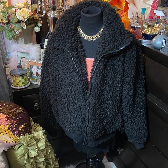 Winter coat - Picture 2 of 7